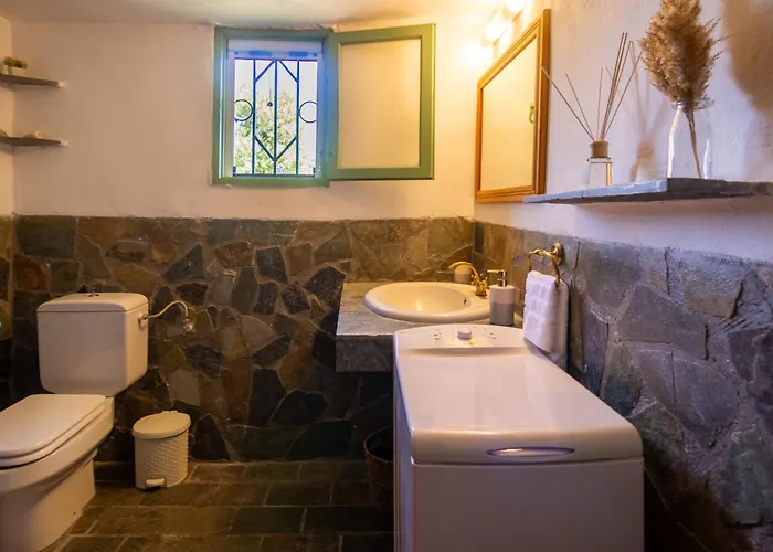 בית נופש House On The Hill