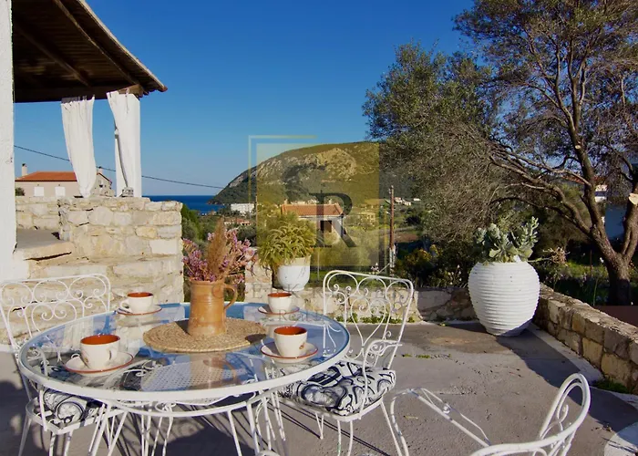 House On The Hill בית נופש *