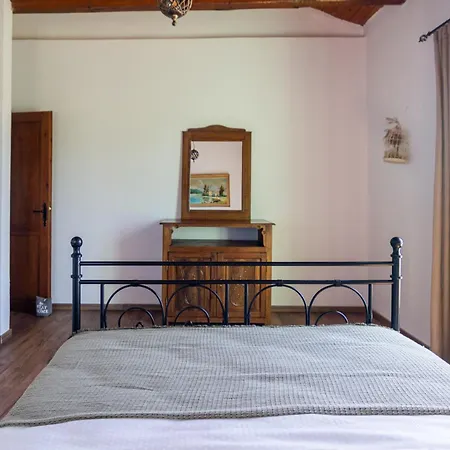 House On The Hill Feriehus Ermioni