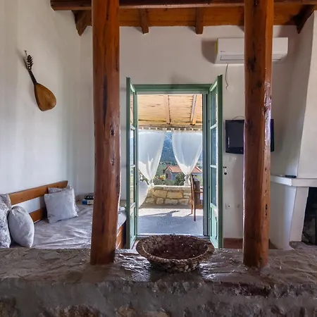 House On The Hill Ferienhaus