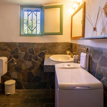 Vakantiehuis House On The Hill