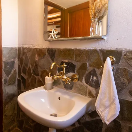 Ferienhaus House On The Hill